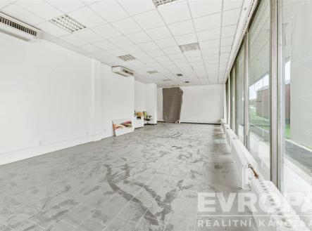 Pronájem obchodní prostory, 112 m²