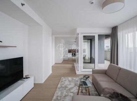 Pronájem bytu, 4+kk, 114 m² obrázek