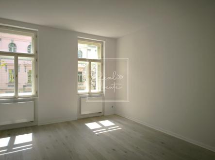 Prodej bytu, 1+1, 55 m²