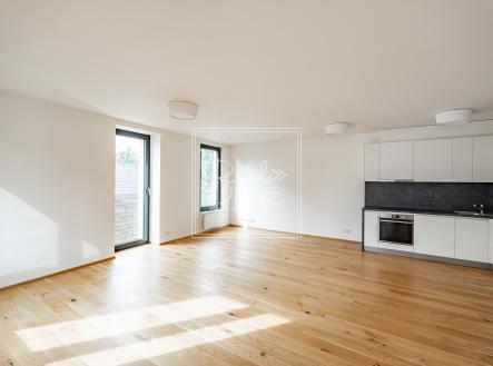 Pronájem bytu, 2+kk, 70 m²