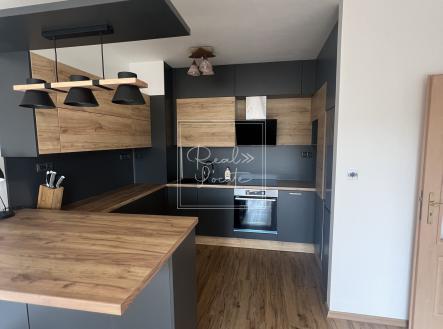 Pronájem bytu, 2+kk, 55 m²