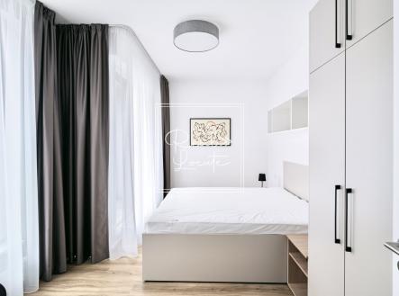 Pronájem bytu, 2+kk, 52 m²