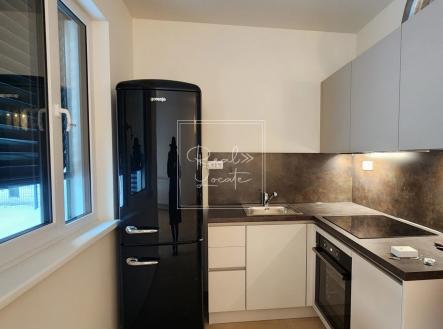 Pronájem bytu, 2+kk, 58 m²