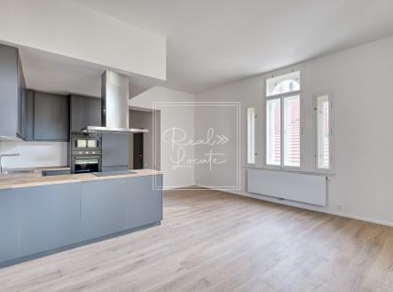 Pronájem bytu, 2+kk, 61 m²