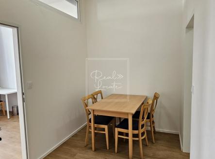 Pronájem bytu, 1+kk, 13 m²