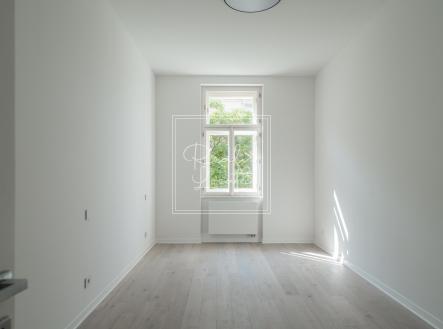 Pronájem bytu, 2+kk, 72 m²