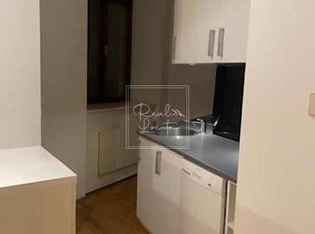 Pronájem bytu, 2+kk, 82 m²