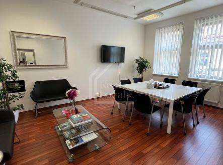 Pronájem kanceláře, 14 m²