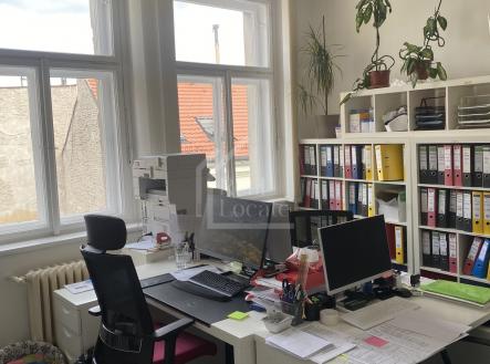 Pronájem kanceláře, 53 m²