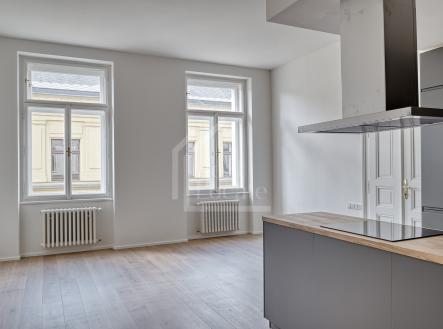 Pronájem bytu, 3+kk, 70 m²