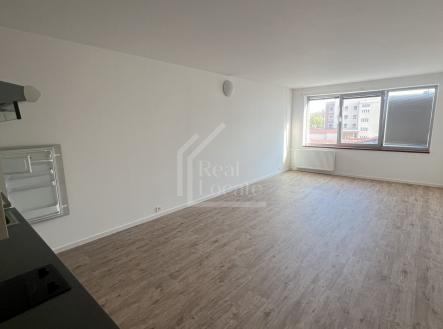 Pronájem bytu, 1+kk, 37 m²
