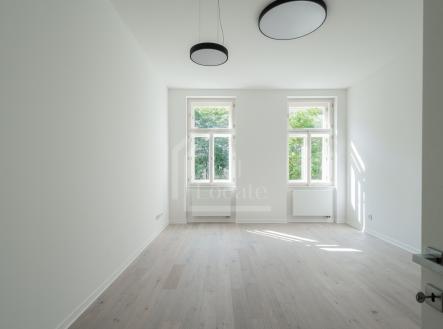 Pronájem bytu, 3+kk, 98 m²