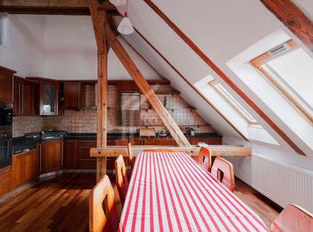 Pronájem bytu, 2+kk, 114 m²