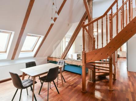 Pronájem bytu, 2+kk, 114 m²