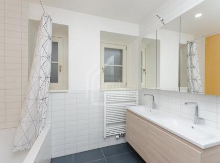 Pronájem bytu, 2+1, 68 m²