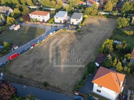 Prodej pozemku pro bydlení, 3 953 m²
