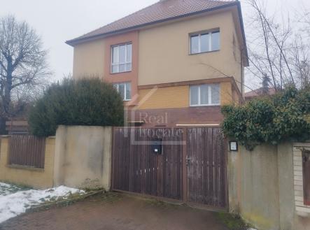 Pronájem bytu, 1+1, 35 m²