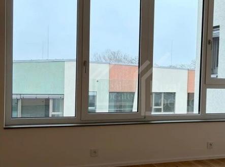 Pronájem bytu, 2+kk, 45 m²