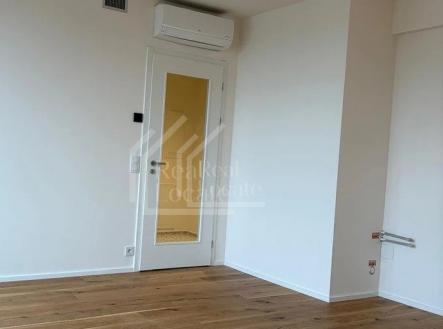 Pronájem bytu, 2+kk, 45 m²