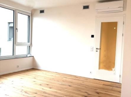 Pronájem bytu, 2+kk, 45 m²