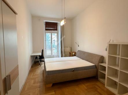 Pronájem bytu, 3+kk, 75 m²