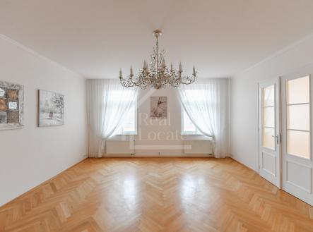 Pronájem bytu, 4+1, 135 m²