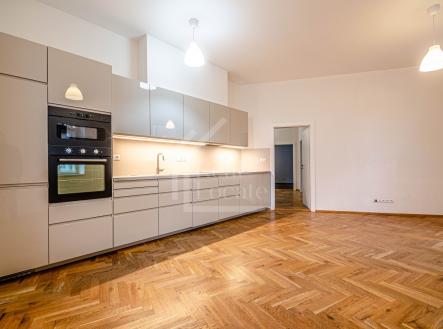 Pronájem bytu, 3+kk, 82 m²