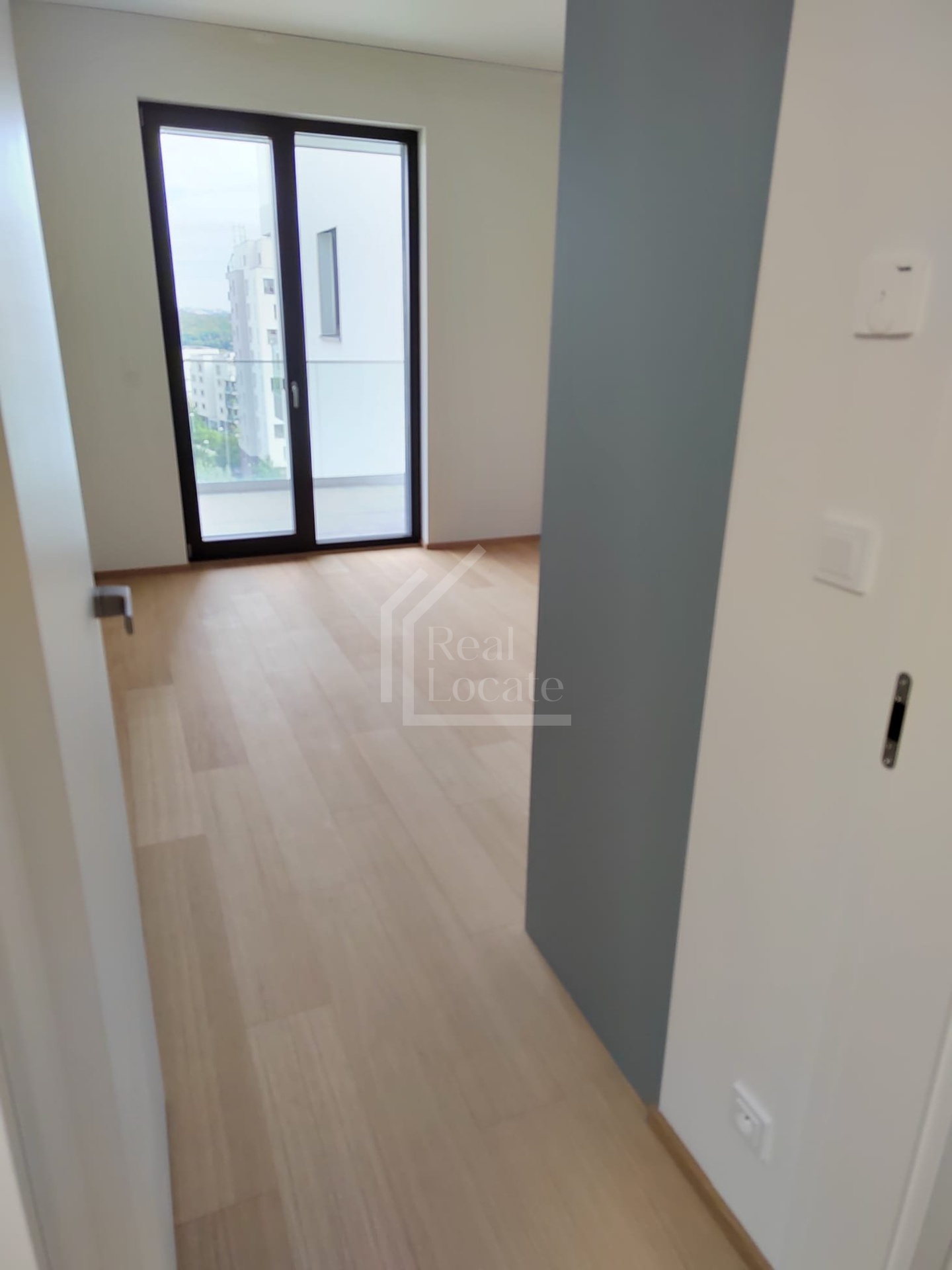 Prodej byt 3+kk, 80 m² - Praha - Hrdlořezy - V Třešňovce