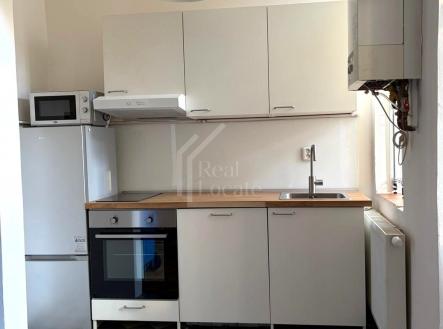 Pronájem kanceláře, 51 m²