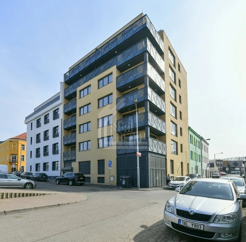 Prodej, byt 2+kk s balkonem, 53,60 m² – Praha 9, Vysočany