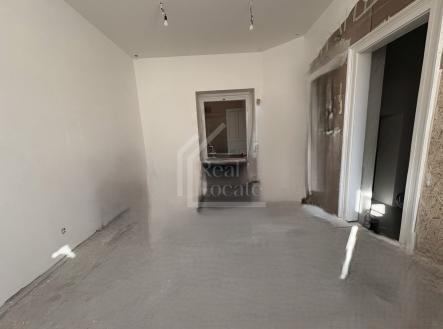 Pronájem obchodní prostor, 82 m²