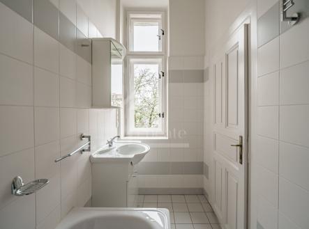 Pronájem bytu, 2+kk, 81 m²