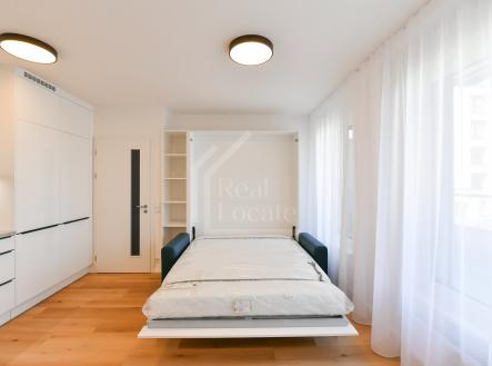 Pronájem bytu, 1+kk, 30 m²