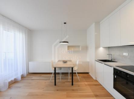 Pronájem bytu, 1+kk, 30 m²