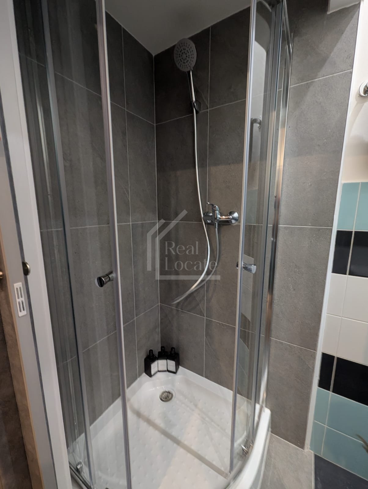 Pronájem byt 1+kk, 8,5 m² - Praha - Smíchov