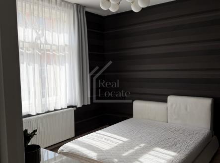 Pronájem bytu, 3+1, 95 m²