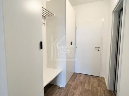 Pronájem bytu, 1+kk, 25 m²
