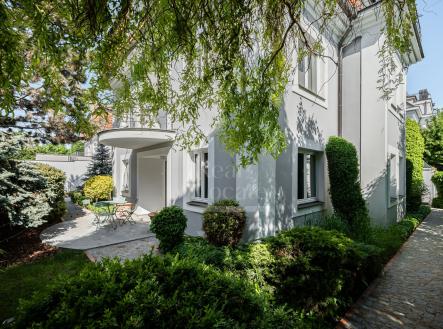 Prodej domu/vily, 337 m²