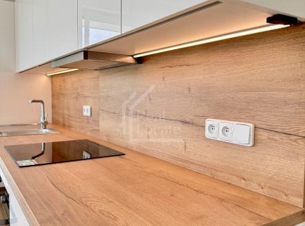 Pronájem bytu, 2+kk, 45 m²