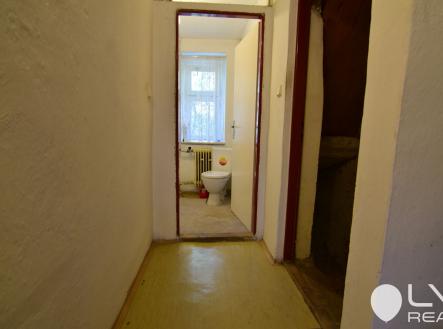 Samostatné WC dostupné z chodby