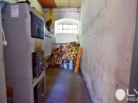 Zánovní kotel na tuhá paliva