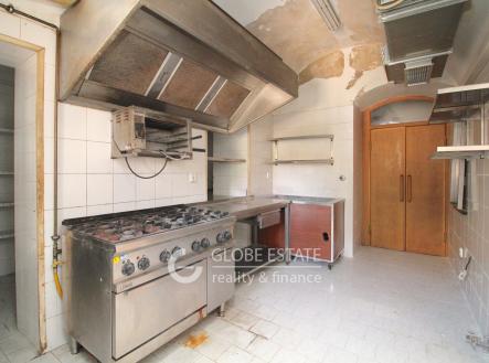 Prodej kanceláře, 174 m²