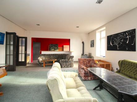 Prodej obchodní prostor, 1 705 m²