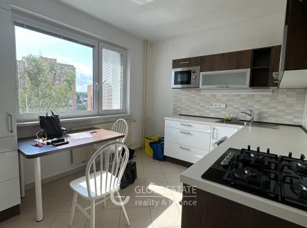 Pronájem bytu, 2+1, 62 m²