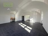Pronájem obchodní prostory, 106 m²