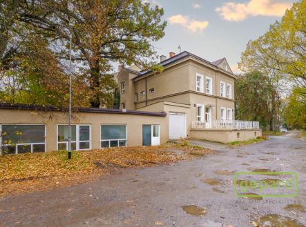 Prodej jiné, 596 m²