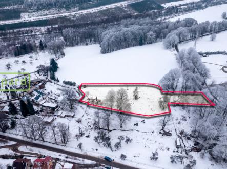 Prodej pozemku pro bydlení, 3 300 m²