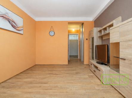 Pronájem bytu, 3+1, 100 m²