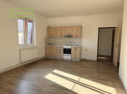 Pronájem bytu, 1+kk, 37 m²