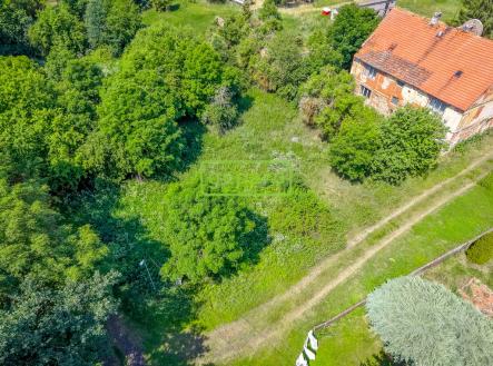 Prodej pozemku pro bydlení, 1 142 m²